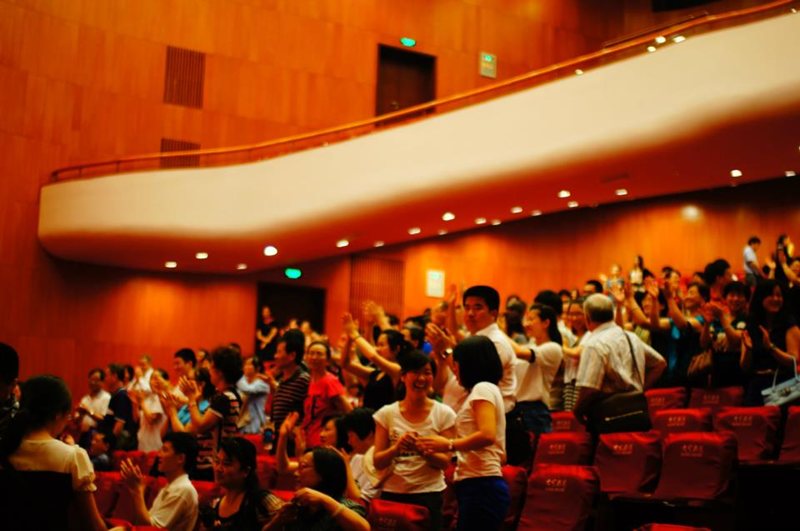 Shanghai audience applausing